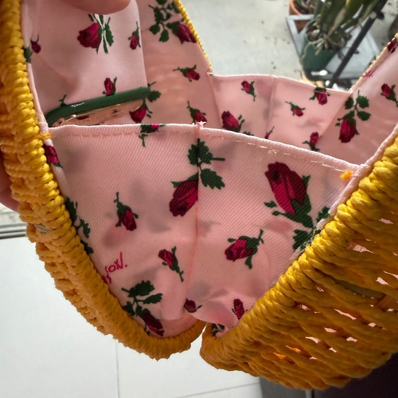 Pineapple straw betsey Johnson crossbody bag - Picture 9 of 11